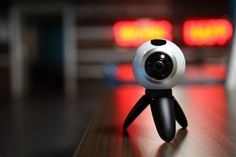 Samsung Gear 360 Camera Launched for USD 349.99