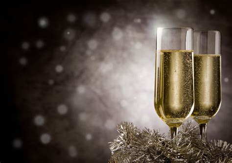 Five Great Sparkling Wines To Enjoy This Christmas Season Winedom