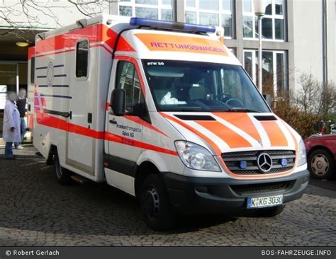 Einsatzfahrzeug Ambulanz K Ln Krankentransporte Spies Kg A D