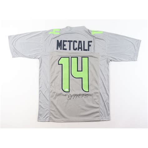 DK Metcalf Signed Jersey (JSA) | Pristine Auction