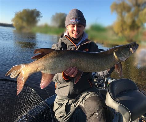 Wisconsin Fishing Guide Service Captain Brett Jolly Trip Information