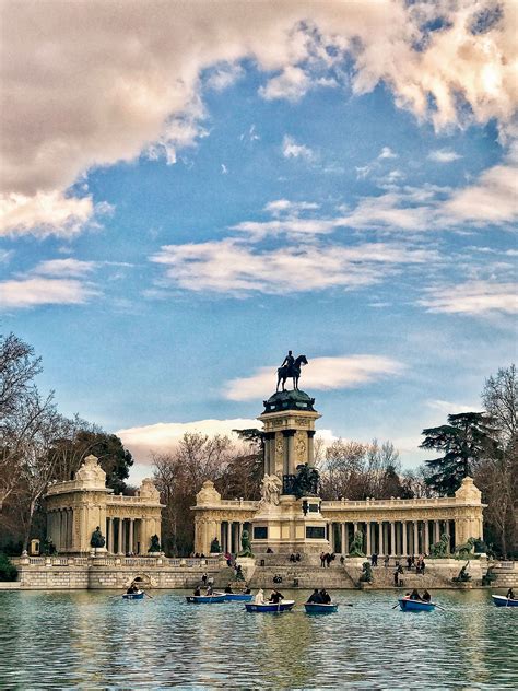 Parque Del Retiro Madrid Viaggi Luoghi Architettura