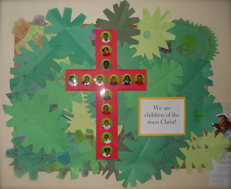 Growing A Kindergarten: Easter Bulletin Board