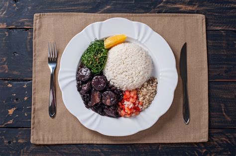 Plato T Pico Brasile O Llamado Feijoada Elaborado Con Frijoles Negros