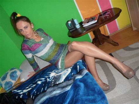 Amateur Pantyhose On Twitter High Heels And Shiny Pantyhoselover For Sexy Camgirls In