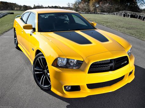 Dodge Charger SRT8 Super Bee (2012)