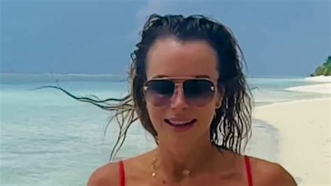 Amanda Holden Flaunts Her Jaw Dropping Figure In A TINY Red Bikini As She Recreates