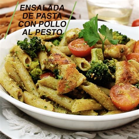 cómo hacer una ensalada de pasta con pollo y pesto