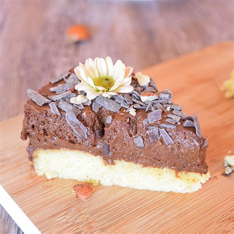 Recette Gâteau aux noisettes et sa mousse au chocolat facile rapide