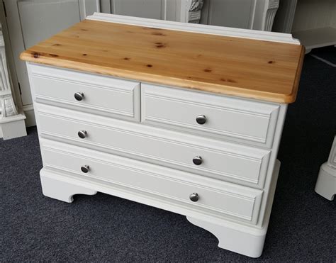 Ducal Pine Chest Of 4 Drawers Willow Furnishing Hand Painted Ducal