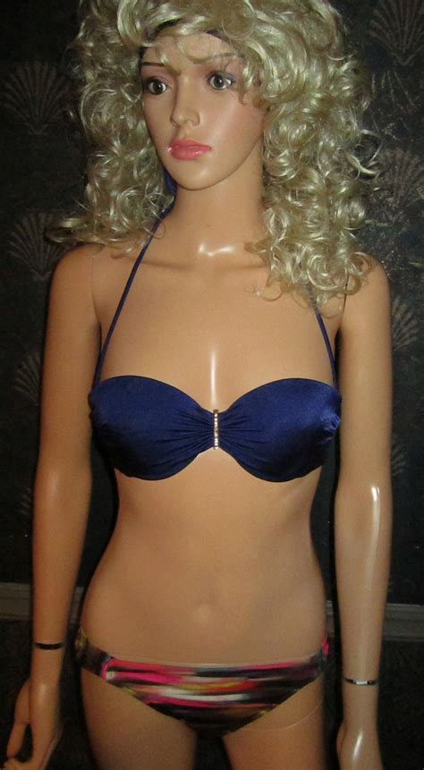 Victoria S Secret 60 Bandeau Padded Underwire Push Up Bikini Top Purple 32B 292237