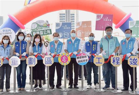 韓國瑜不理政治文宣，他連連趕場推市政、防疫跟紓困，努力讓民眾感受到市府努力。（圖／記者黃世澤攝）