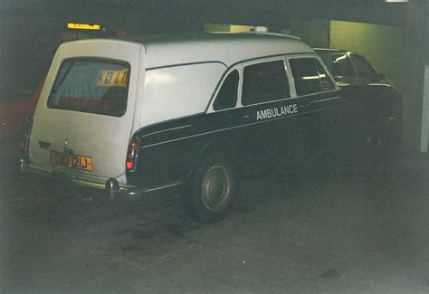 1971 Austin 3 Litre Ambulance CWD 121J 1990s First Of Al Flickr