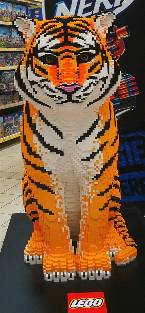 Lego Tiger II by PandaPaintsArts on DeviantArt