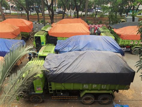 Usai Kecelakaan Maut Dishub Tertibkan 63 Truk Tanah Di Tangerang