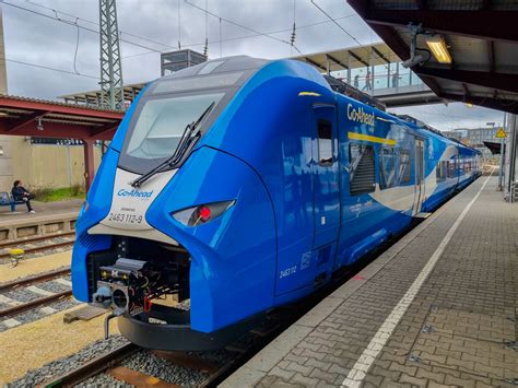 ET 2463 112 9 mit dem RE 9 nach München in Ulm Hbf 06 01 2023