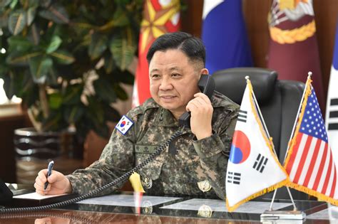 박한기 합참의장 새해 美합참의장과 첫 통화 외교적 노력 적극 뒷받침 헤럴드경제