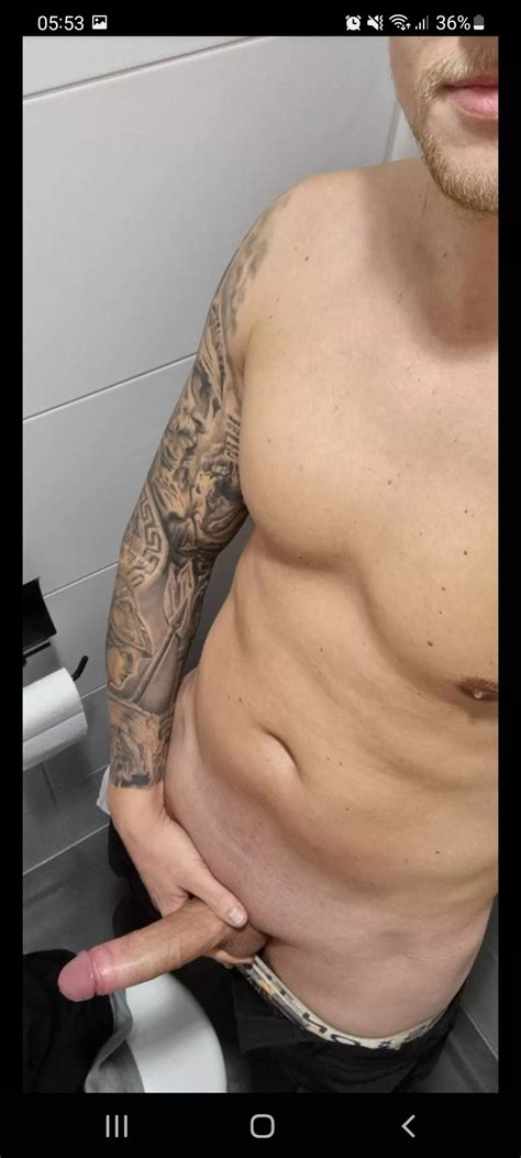 Got Hard After Workout M Nudes Workoutgonewild NUDE PICS ORG