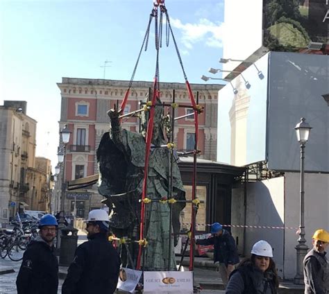 La copia della statua di SantOronzo sarà pronta entro la fine gennaio