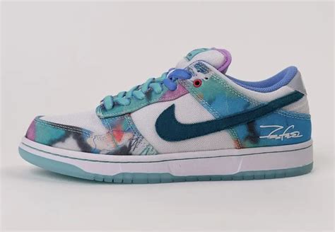 Futura X Nike SB Dunk Low 2024 HF6061 400