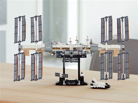 LEGO IDEAS International Space Station #21321 - GeekAlerts