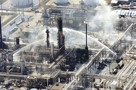 What Went Wrong Oil Refinery Disaster