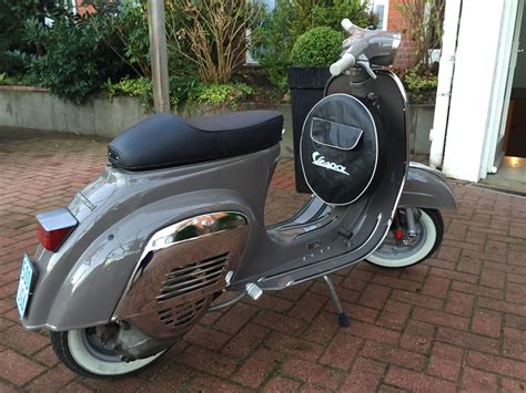 Eigenrestauration Vespa V50 Special Restaurationen Lack Optik