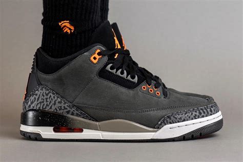 Air Jordan 3 Off Noir Ck9246 001 Release Date Hypebeast