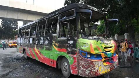 রাজনীতি নেতাদের গ্রেফতার কারাদণ্ড বিএনপির জন্য কি নতুন চ্যালেঞ্জ