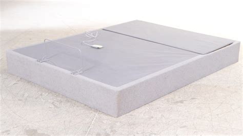 Tempur-Pedic Adjustable (Head Up Only) Queen Size Mattress Base | EBTH