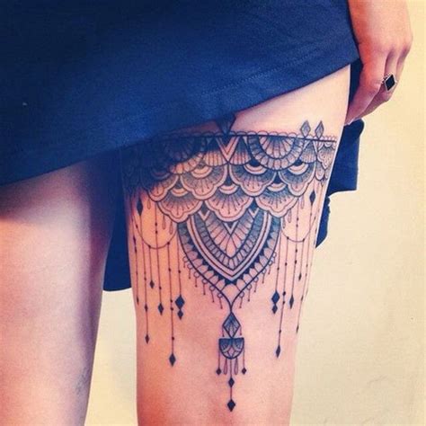 51 Sexy Thigh Tattoos For Women Cute Designs And Ideas 2021 Guide