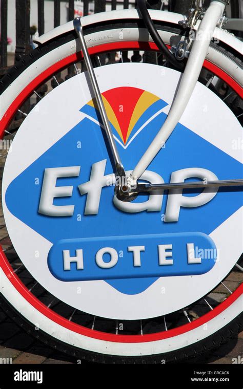 Logo Etap Hotel Stock Photo - Alamy