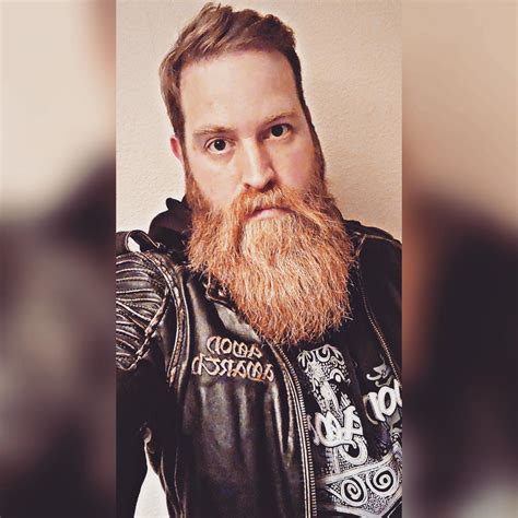 Beard trim. : r/BeardAdvice