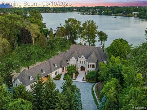 1267 Club Dr, Bloomfield Hills, MI 48302 | Zillow