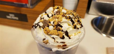 Arby’s s’more milkshake - Dimple Dash Review | Dimple Times