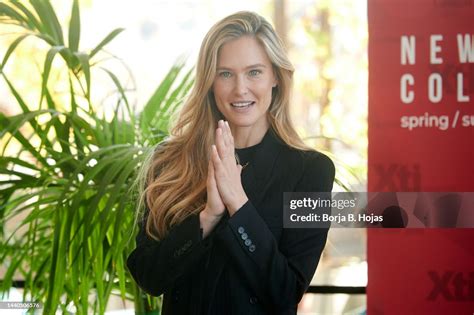 Israeli Model Bar Refaeli Becomes The New Xti Ambassador At Ginkgo