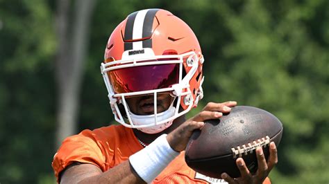 Browns Hc Provides Major Injury Update On Deshaun Watson Yardbarker