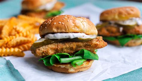 The Tastiest Vegan Fish Sandwich