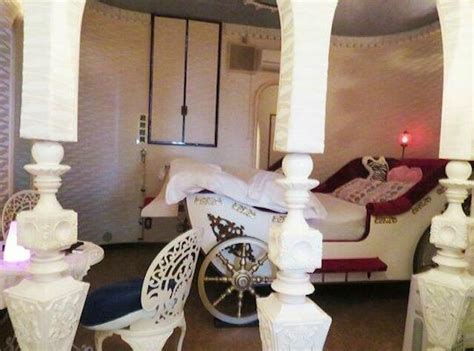 You Can Now Buy This Crazy Love Hotel In Atami Tokyo Kinky Sex Erotic And Adult Japan