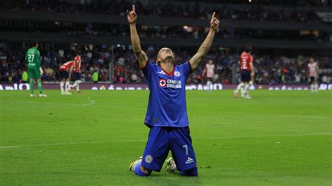 Cruz Azul Golea 3 0 A Las Chivas Rayadas Del Guadalajara UnoTV