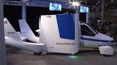 Terrafugia Transition takes flight - Video - CNET