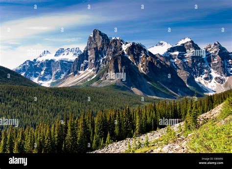 Valley Of The Ten Peaks Moraine Lake Banff National Park Alberta