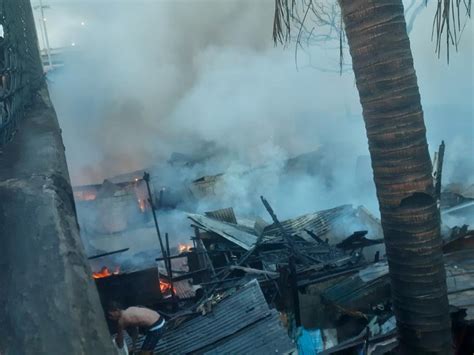 Cnn Philippines On Twitter Look Fire Hits A Row Of Houses Made Of