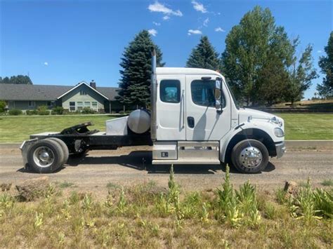 2013 Freightliner M2 106 For Sale Cc 1626547