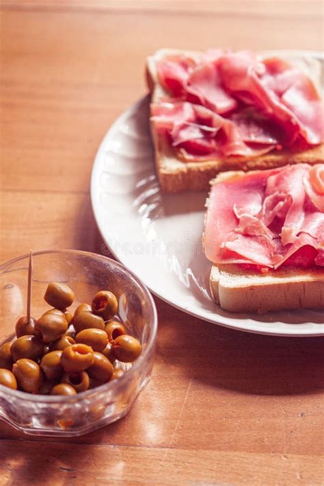 Toast Mit Serrano Schinken Jamon Prosciutto Crudo Hamon