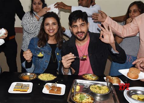 Indore Sidharth Malhotra Parineeti Chopra In Madhya Pradesh For