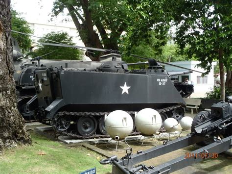 Самоходный огнемет M132 (США)