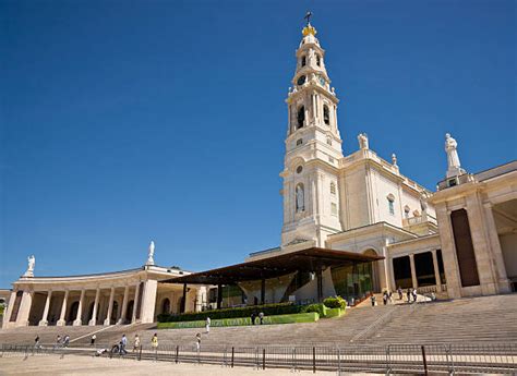 Best Fatima Portugal Pilgrimage Sky Stock Photos, Pictures & Royalty ...