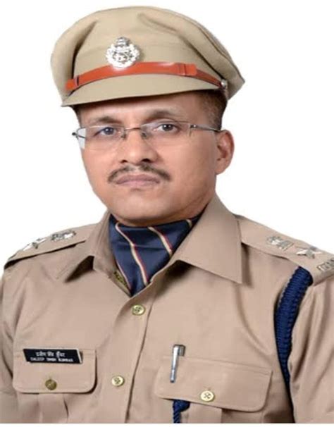 रुद्रपुर पुलिस लाइन से 7 दरोगा भेजे गए थाने एसएसपी दलीप सिंह कुंवर ने जारी किए आदेश Baza Faad News