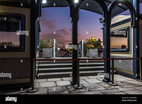 Museum of Islamic Art Interior and Architect Stock Photo - Alamy